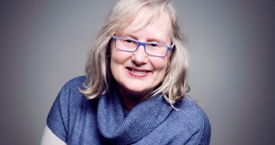 Dr Elizabeth Veitch